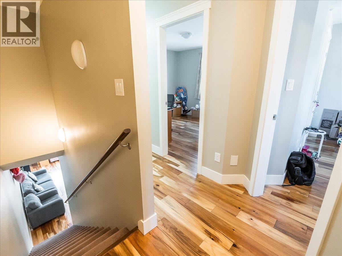 625 11th Avenue Unit# 6 Property Photo 17