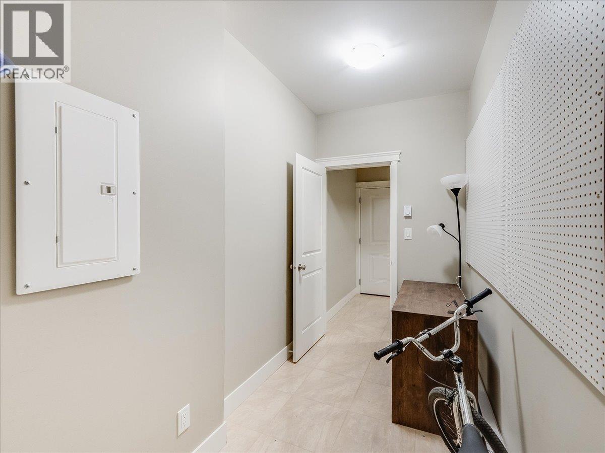 625 11th Avenue Unit# 6 Property Photo 38