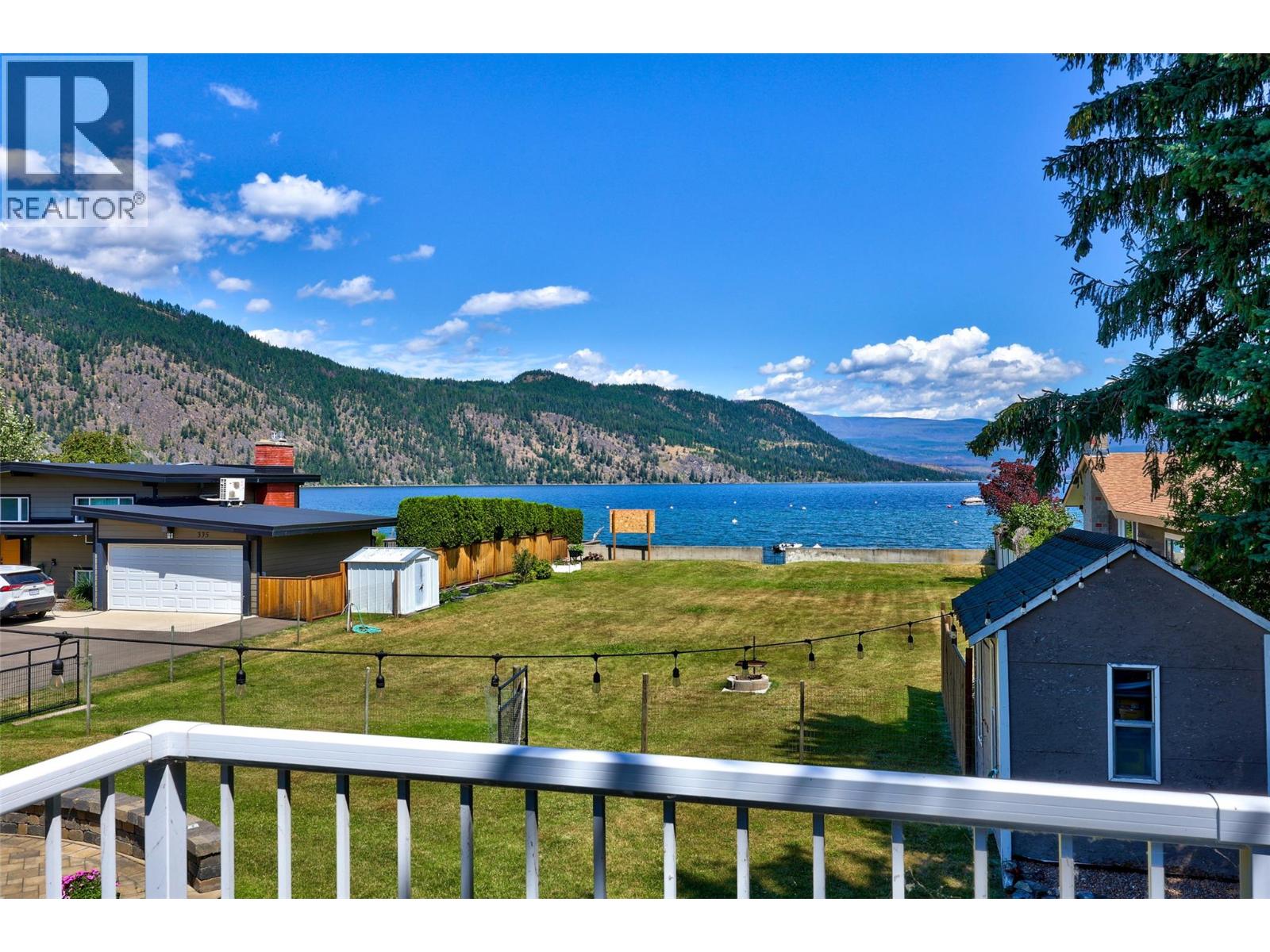 329 & 331 Lakeshore Drive Property Photo 3