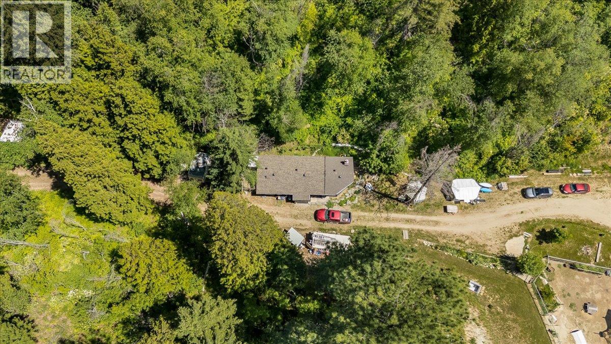 1385 Pass Creek Road Property Photo 6