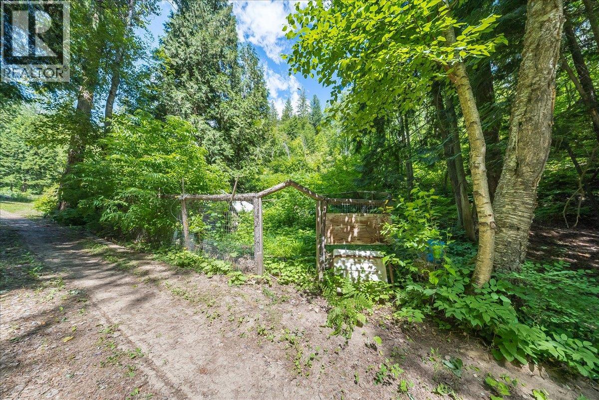1385 Pass Creek Road Property Photo 21