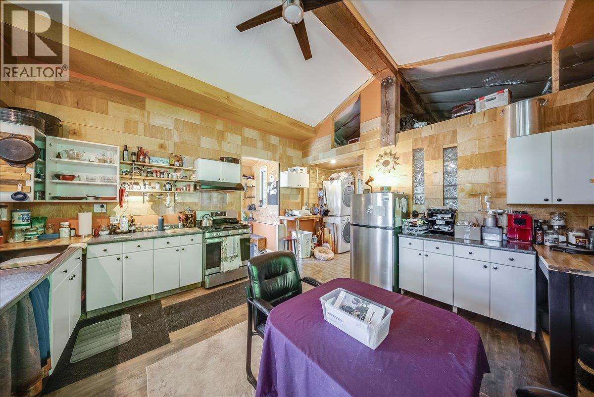 1385 Pass Creek Road Property Photo 38