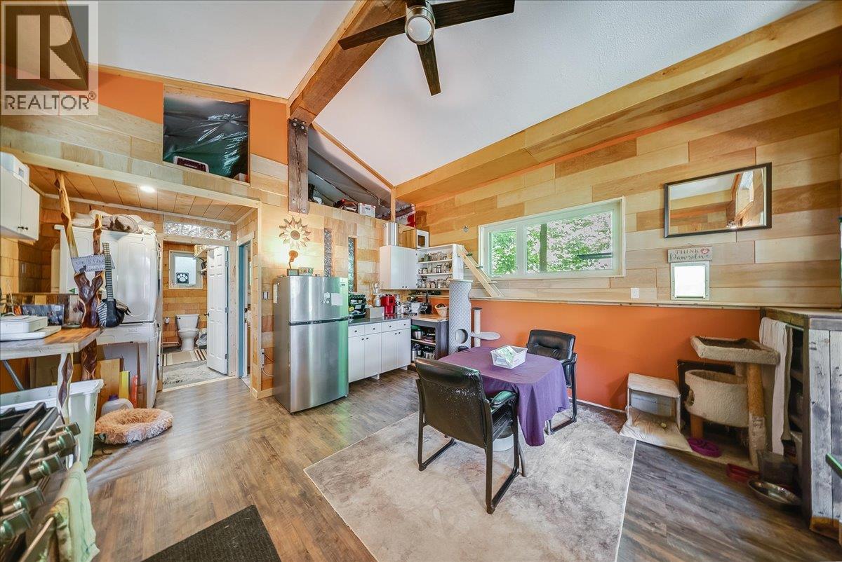 1385 Pass Creek Road Property Photo 39