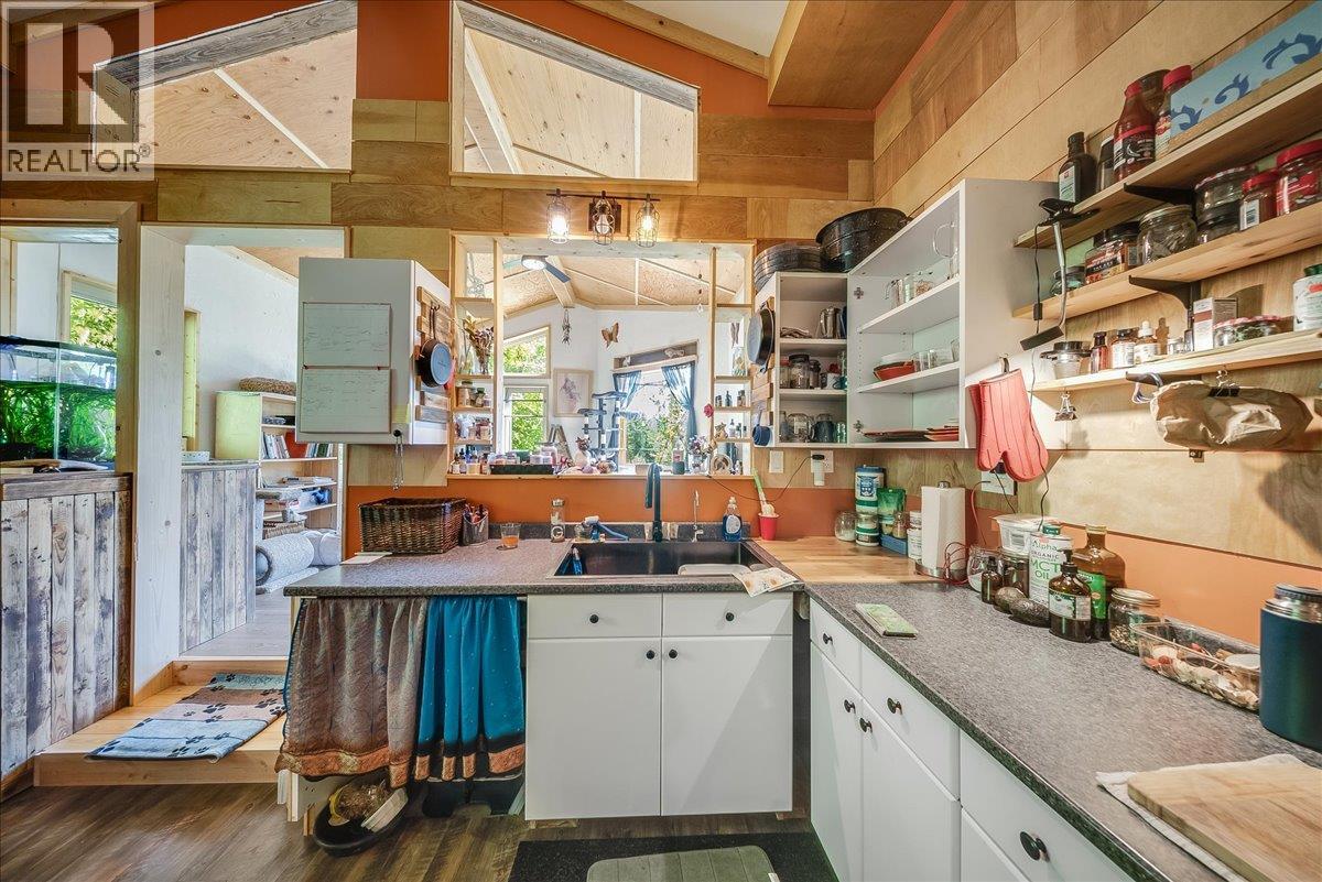 1385 Pass Creek Road Property Photo 40
