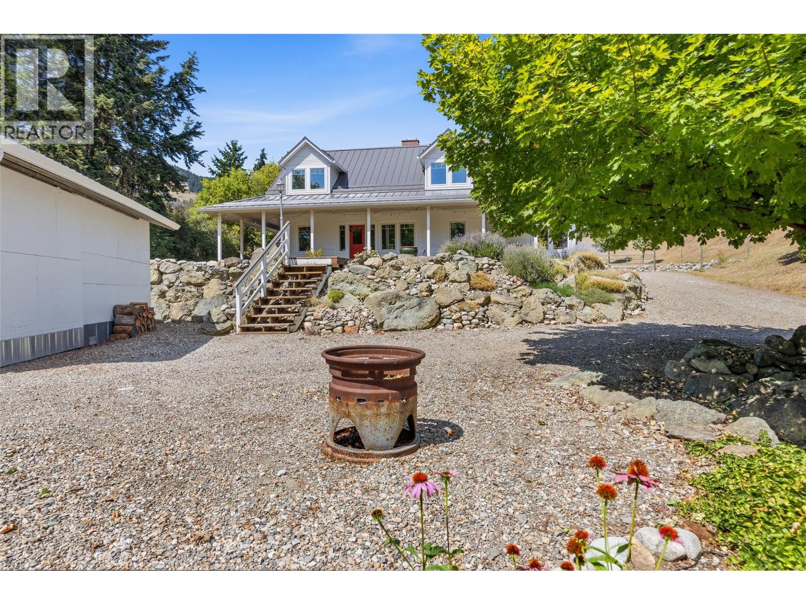 10421 Warren Road Property Photo 39