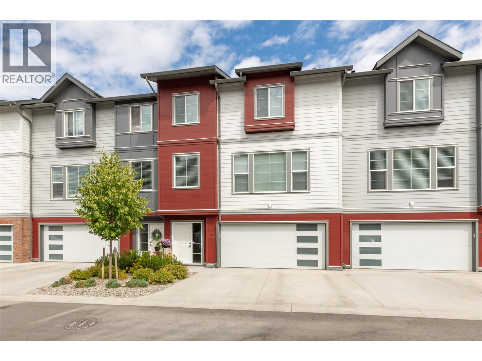 4025 Gellatly Road S Unit# 111