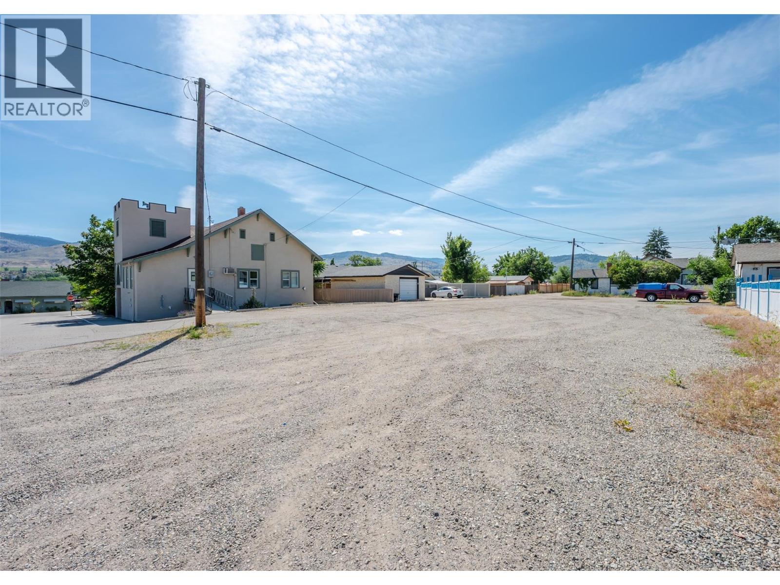 511 & 545 Church Avenue Property Photo 8