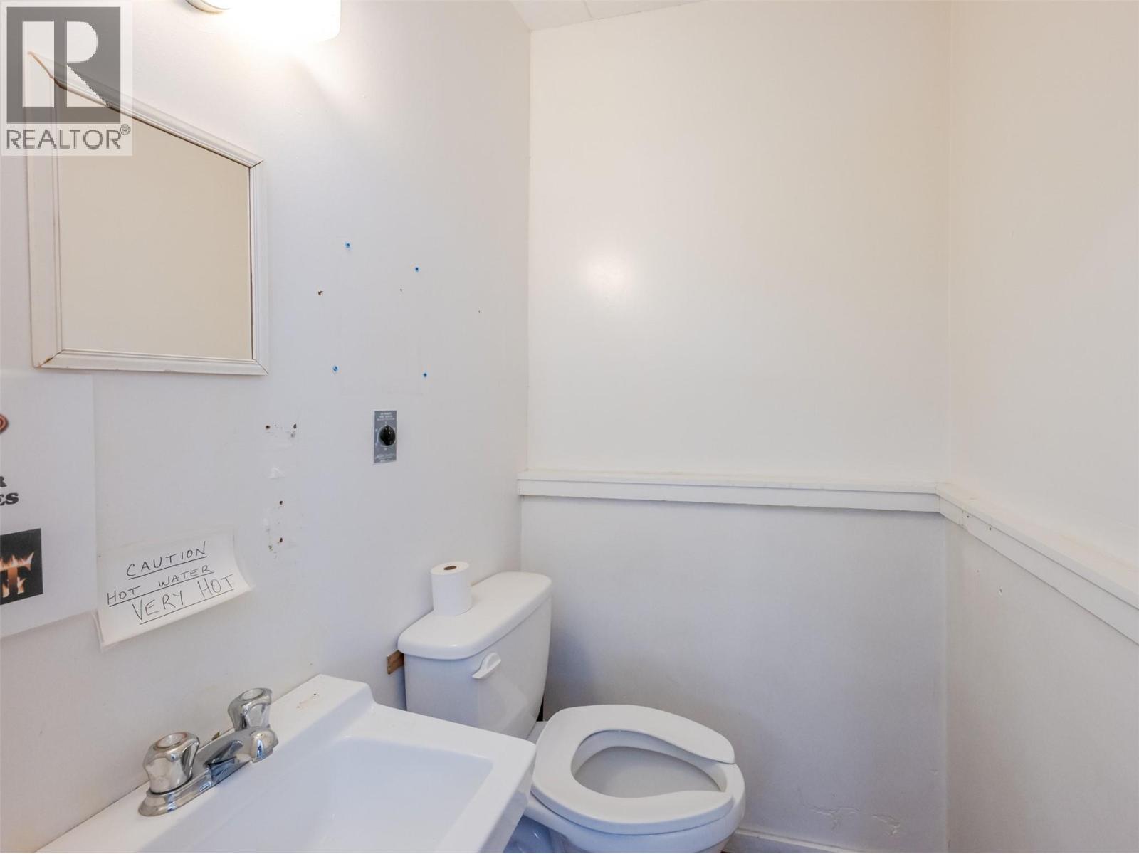 511 & 545 Church Avenue Property Photo 63