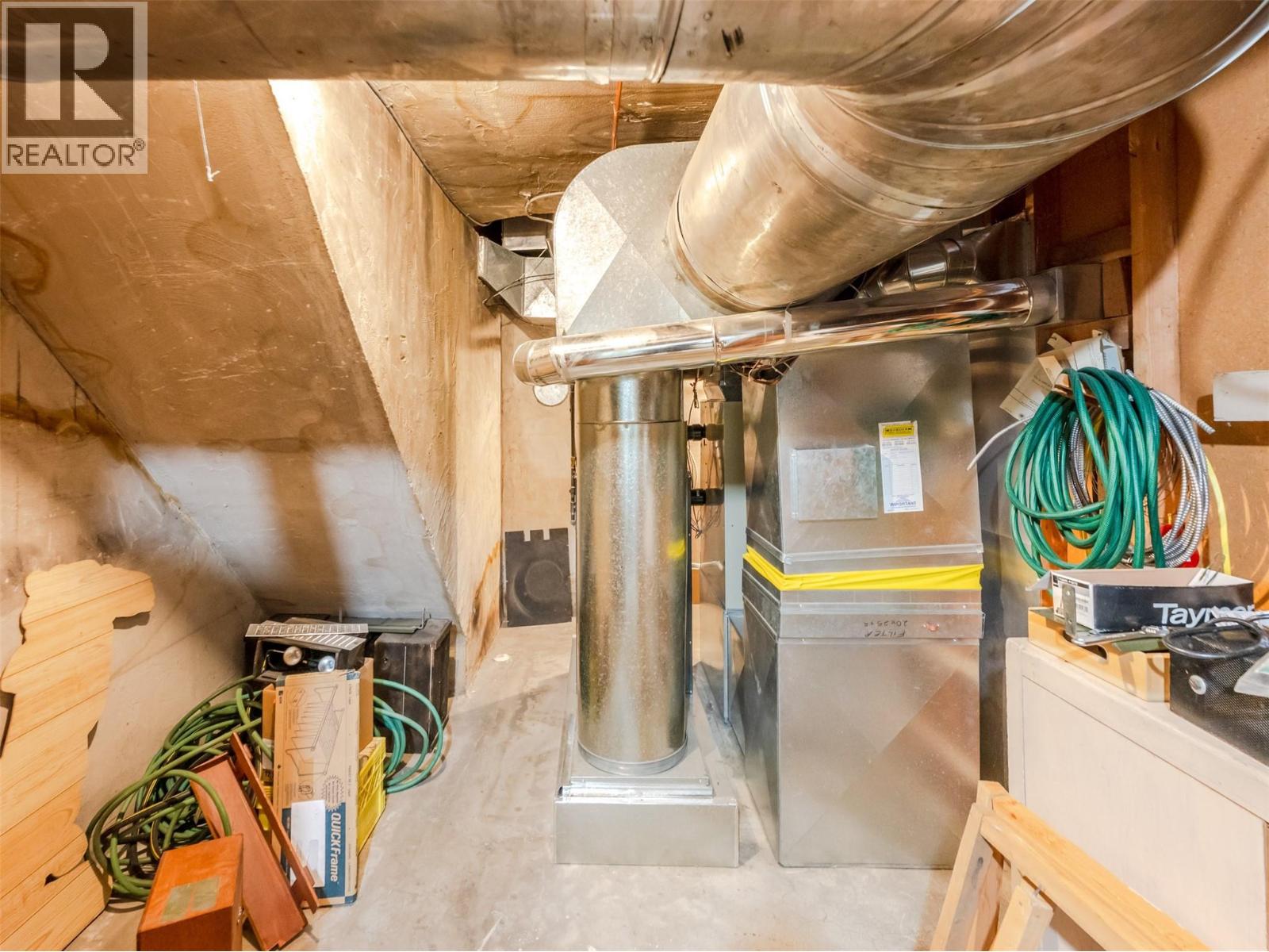 511 & 545 Church Avenue Property Photo 86