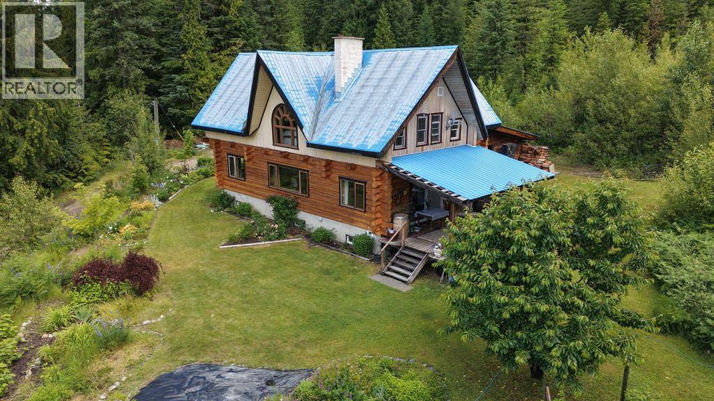 8470 Red Mountain Road Property Photo 1