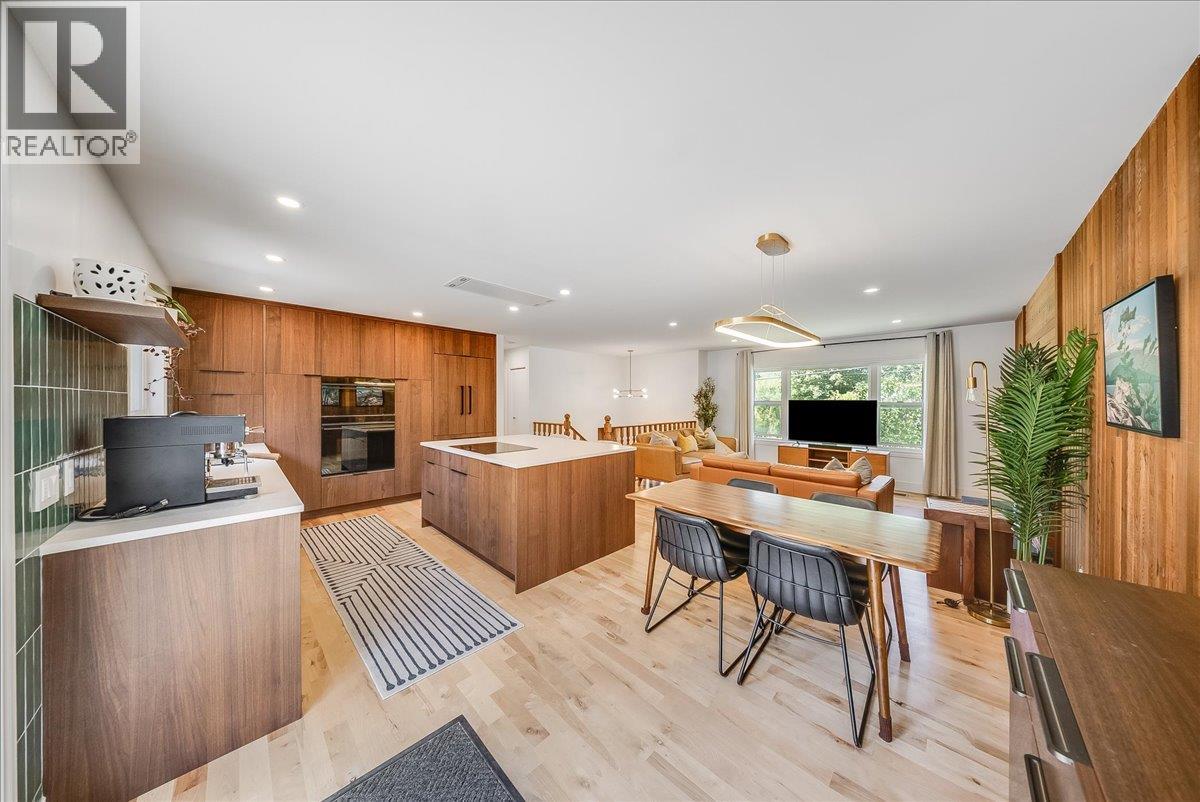 2108 Third Avenue Property Photo 11