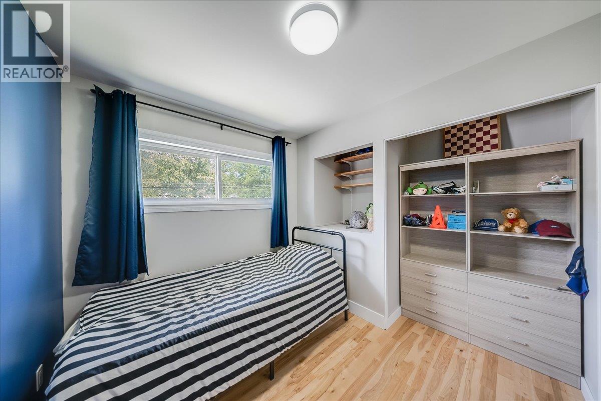 2108 Third Avenue Property Photo 20