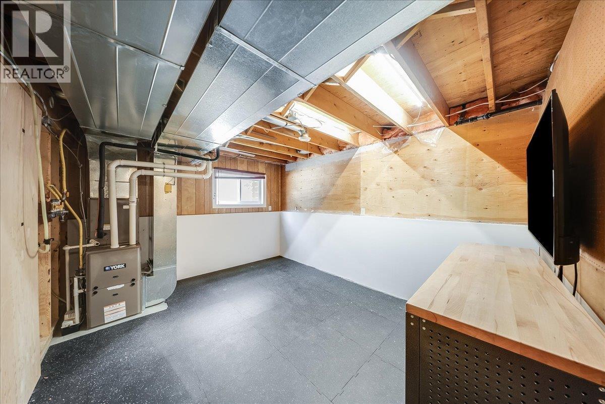 2108 Third Avenue Property Photo 30