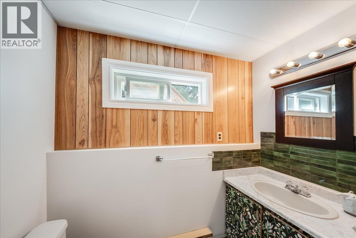2108 Third Avenue Property Photo 33