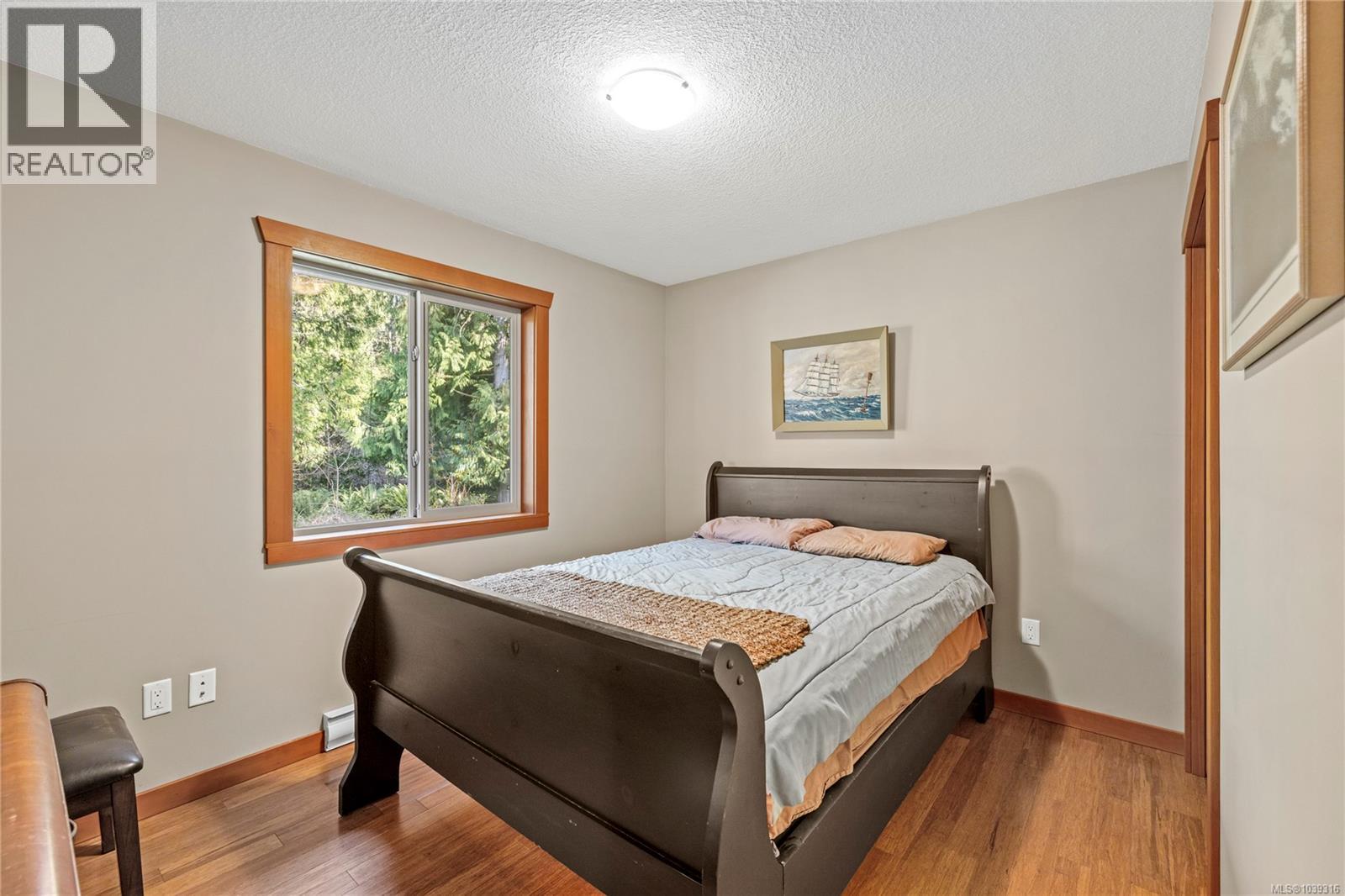 13475 Cedar Rd Property Photo 17
