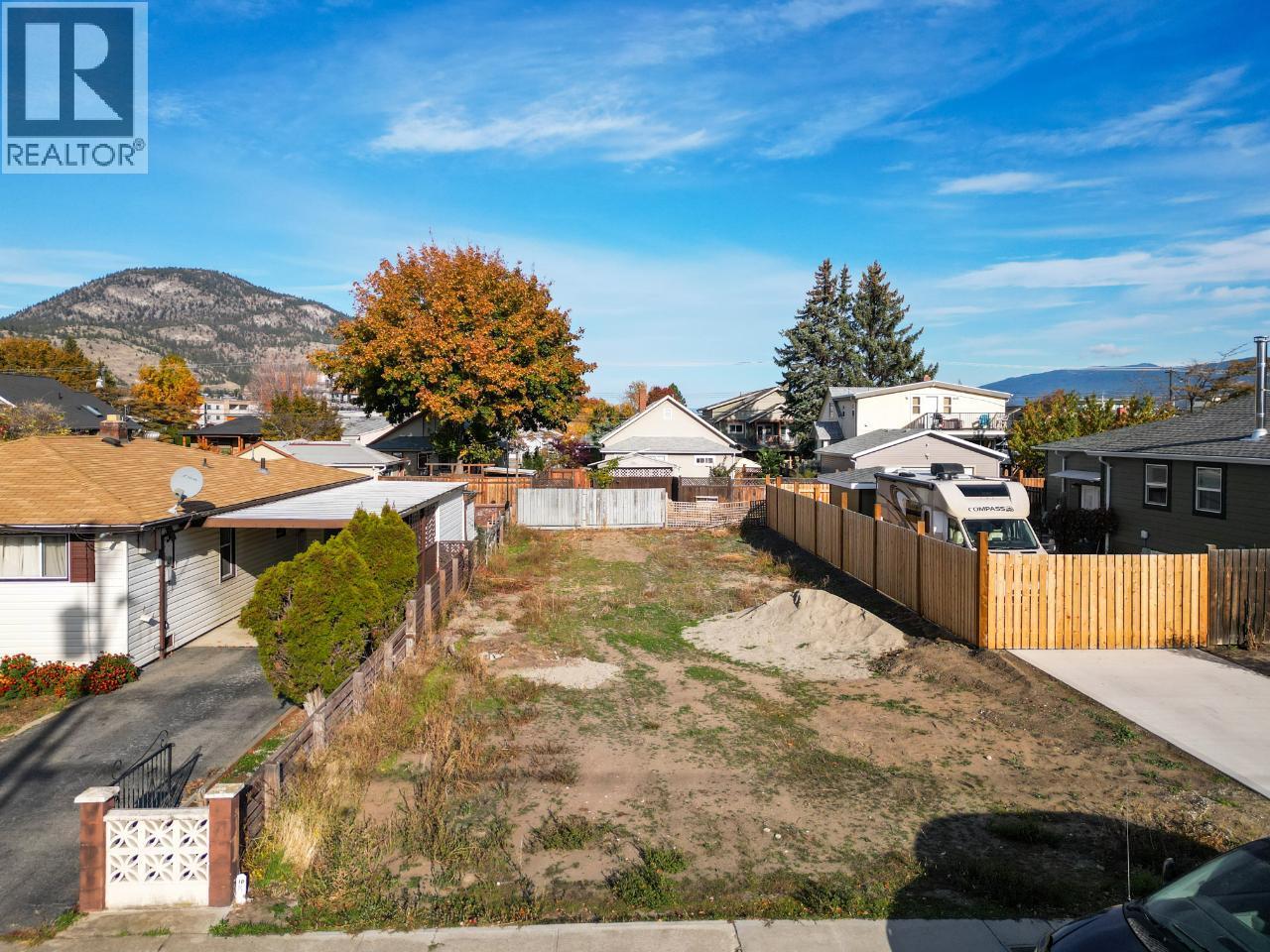 515 Heales Avenue Property Photo 4