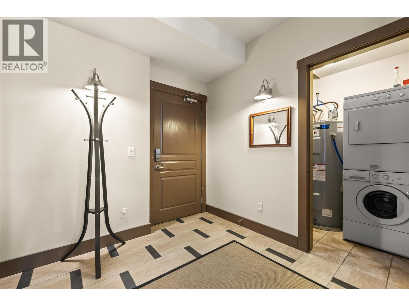 5085 Snowbird Way Unit# 101 Property Photo 15