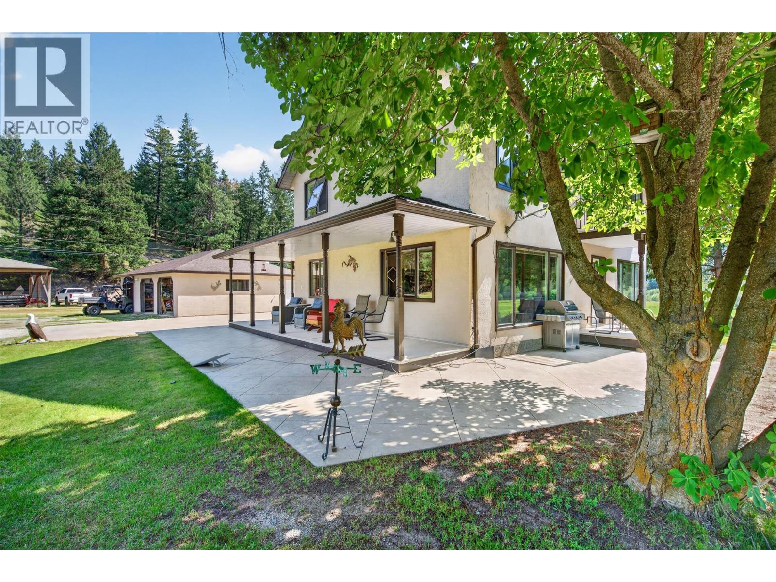 4325 Highway 97 Highway Property Photo 1