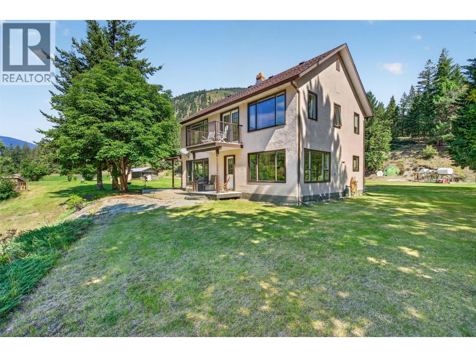 4325 Highway 97 Highway Property Photo 12