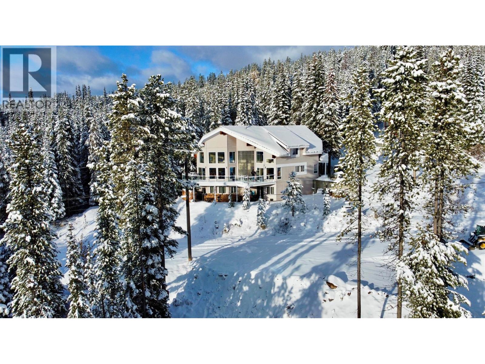 200 Cougar Road Property Photo 1