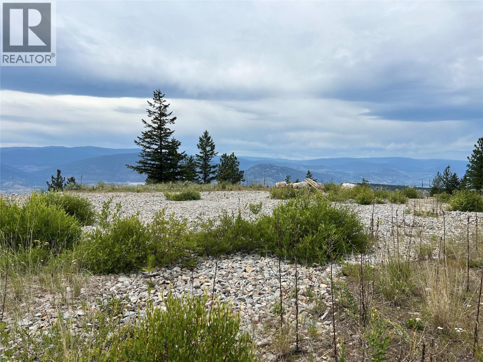 3011 Carmi Road Property Photo 8