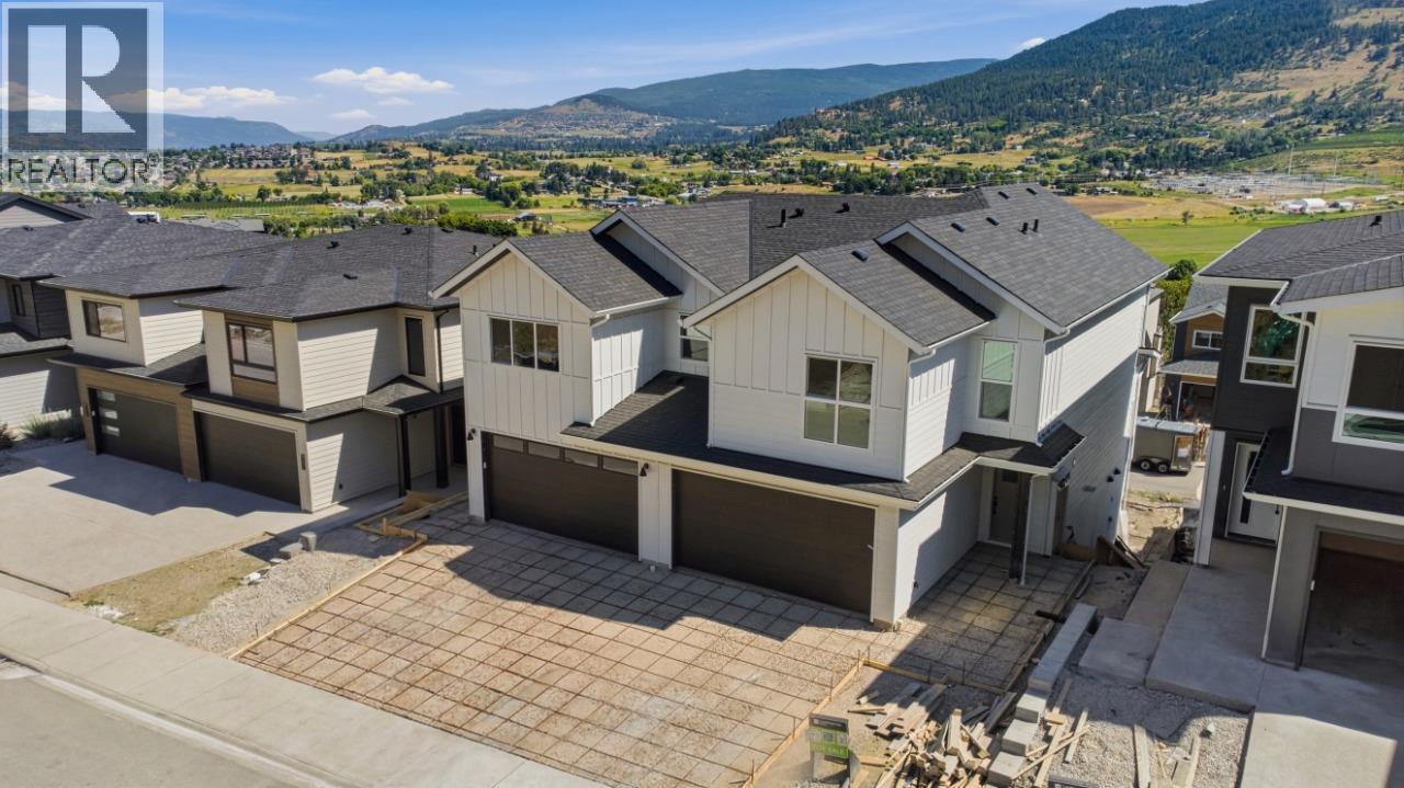 377 Arrowleaf Rise Property Photo 3