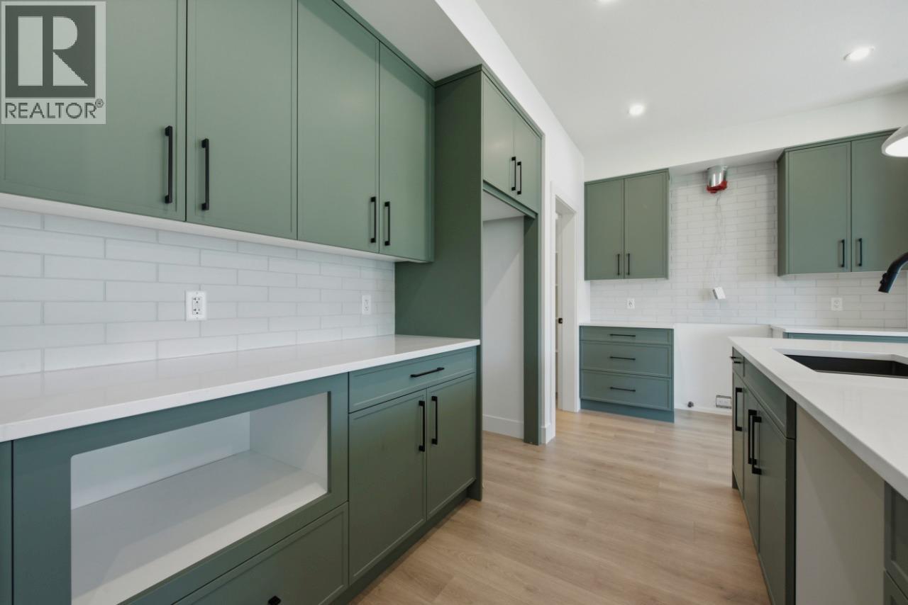 377 Arrowleaf Rise Property Photo 7
