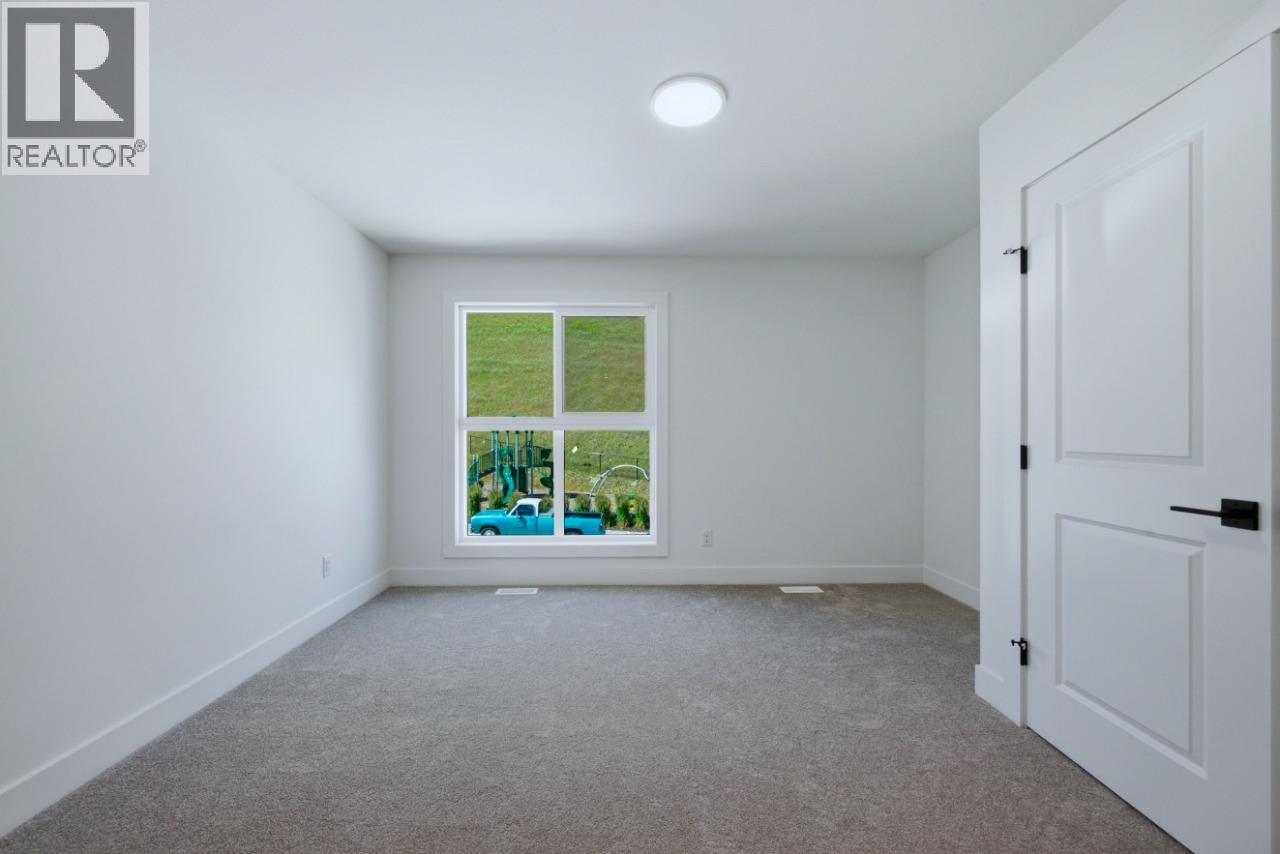 377 Arrowleaf Rise Property Photo 20