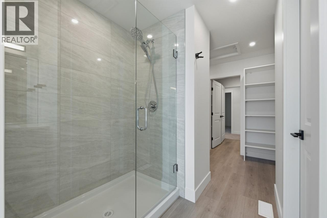 377 Arrowleaf Rise Property Photo 27