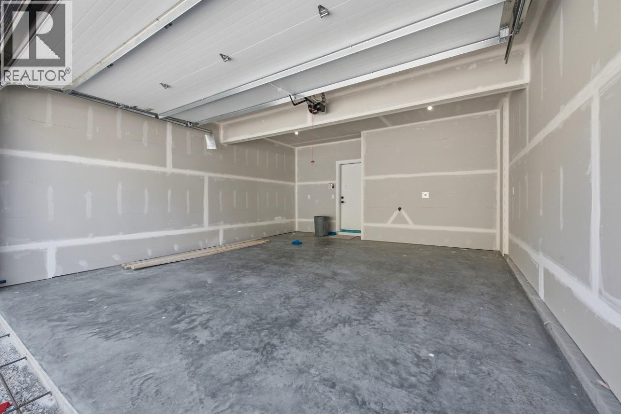 377 Arrowleaf Rise Property Photo 34