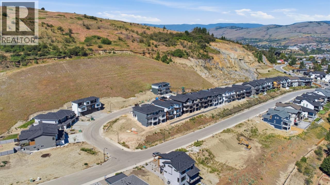377 Arrowleaf Rise Property Photo 37