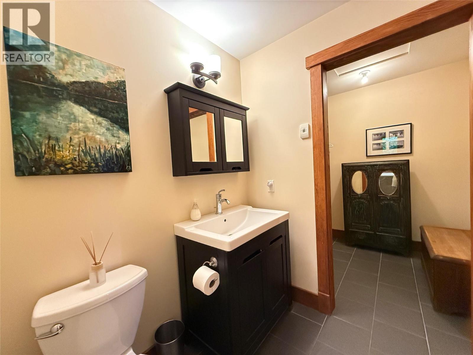 113 Kootenay Lake Road Property Photo 36