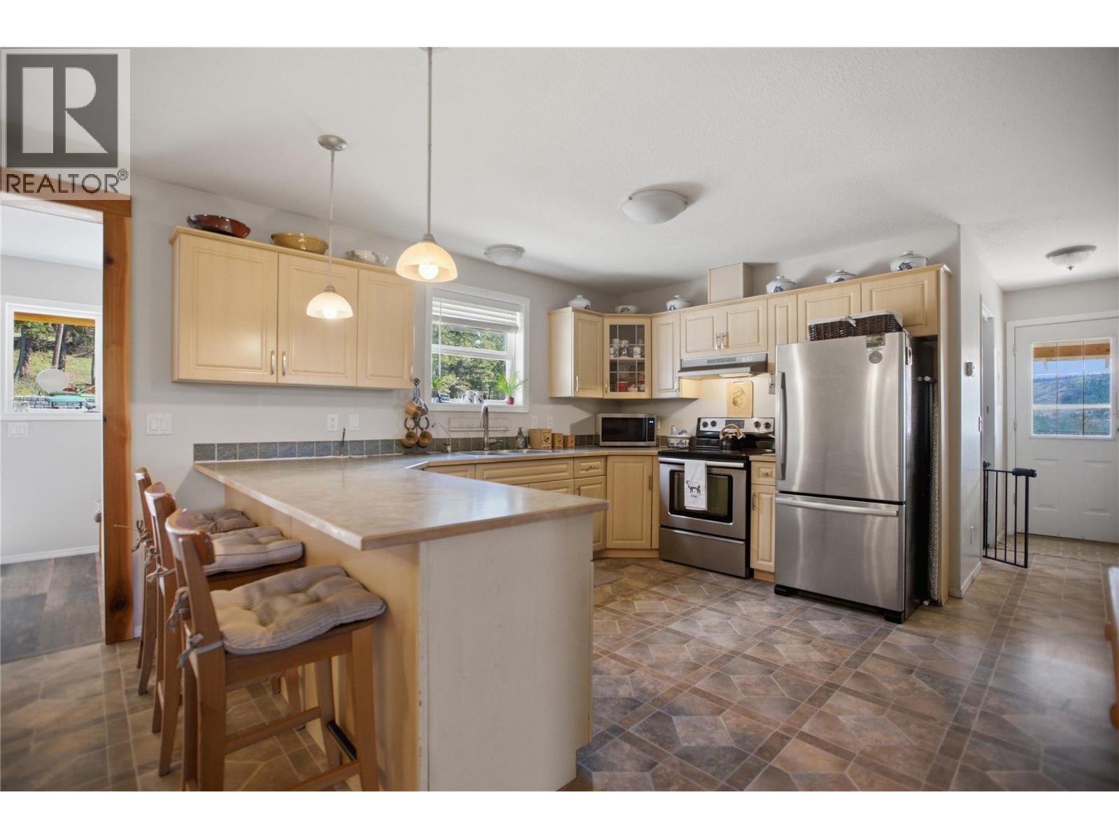 4205 Kristianson Road Property Photo 32