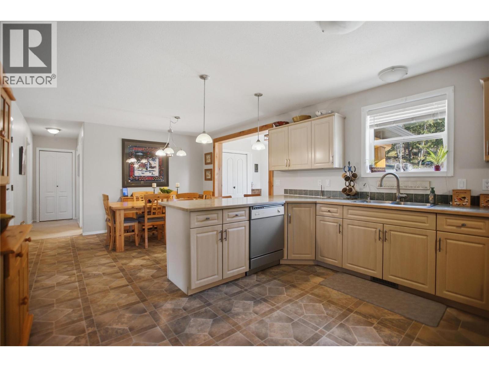 4205 Kristianson Road Property Photo 34