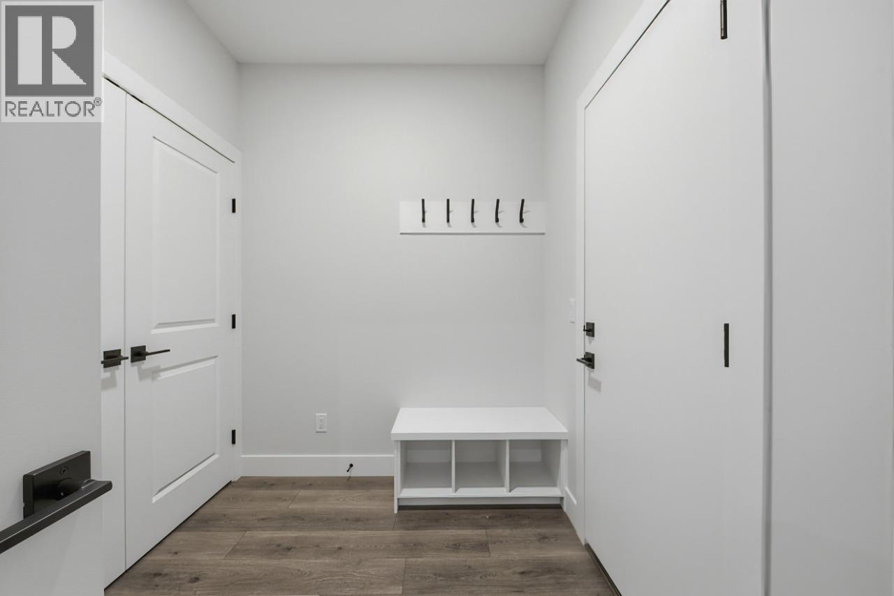 373 Arrowleaf Rise Property Photo 9