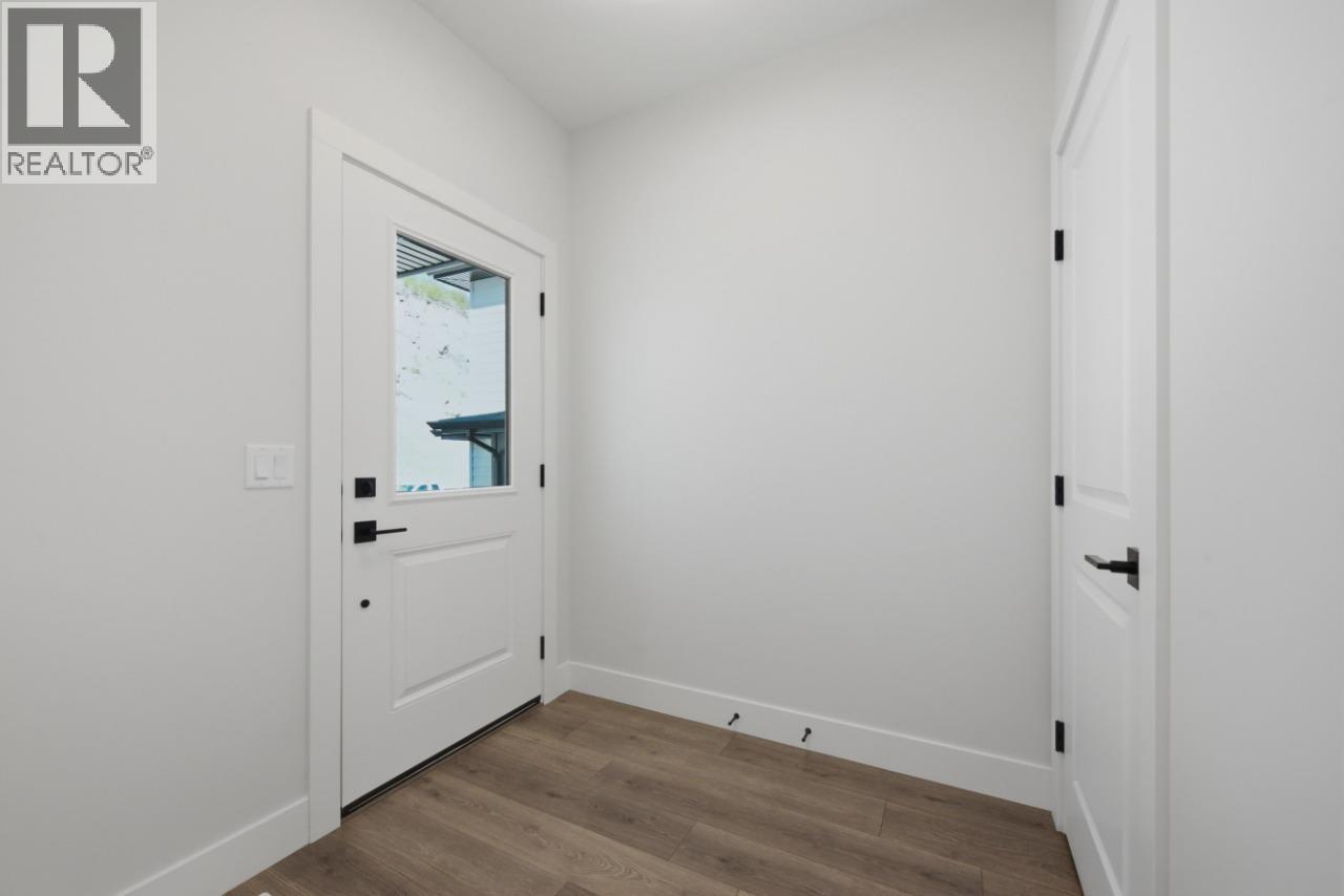 373 Arrowleaf Rise Property Photo 10