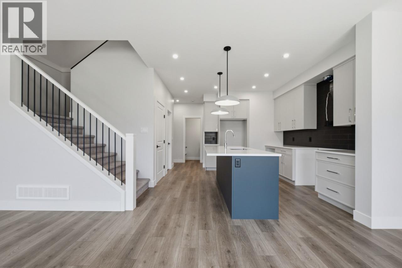 373 Arrowleaf Rise Property Photo 15