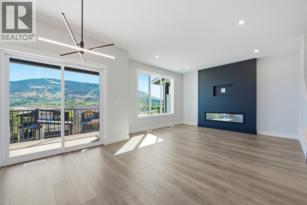 373 Arrowleaf Rise Property Photo 18