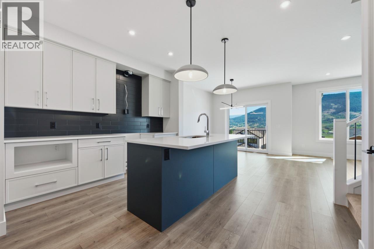 373 Arrowleaf Rise Property Photo 20