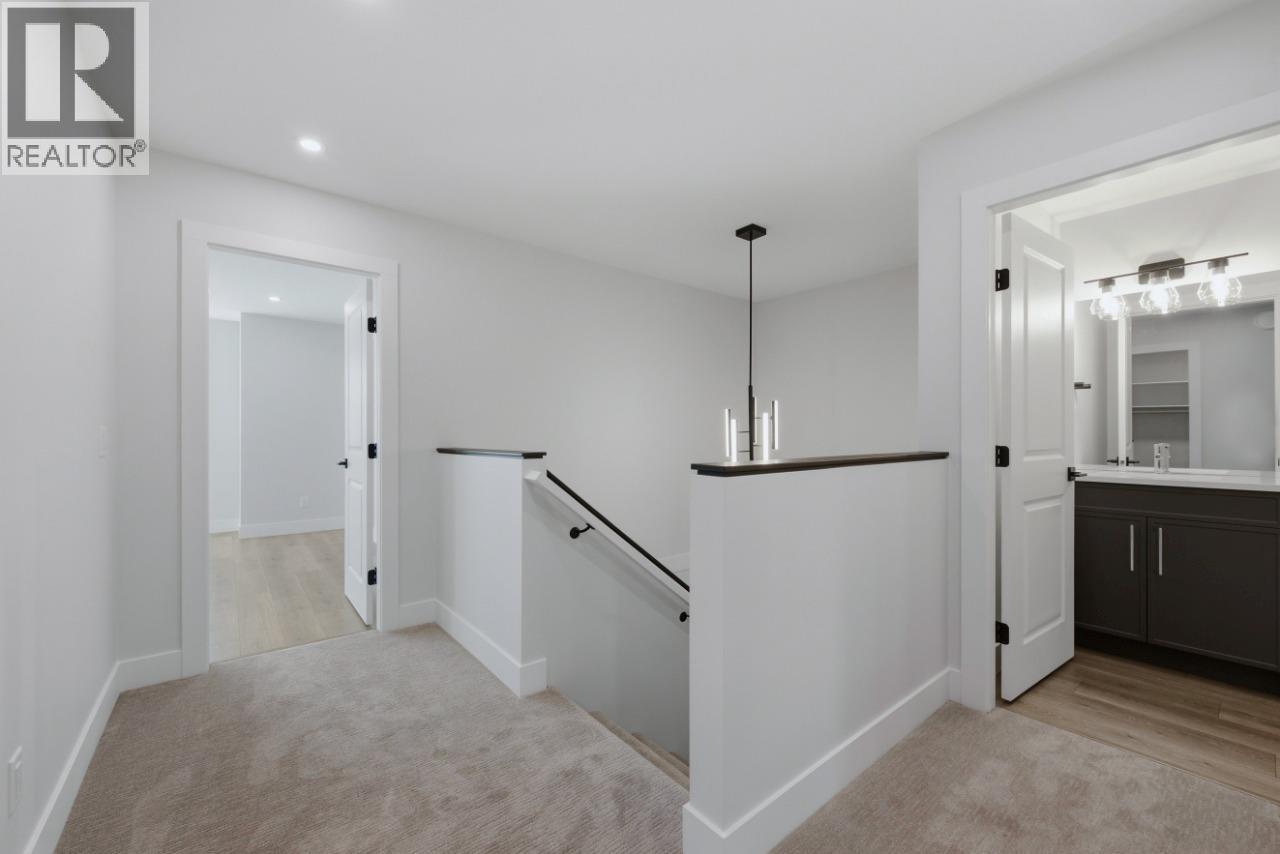 373 Arrowleaf Rise Property Photo 24