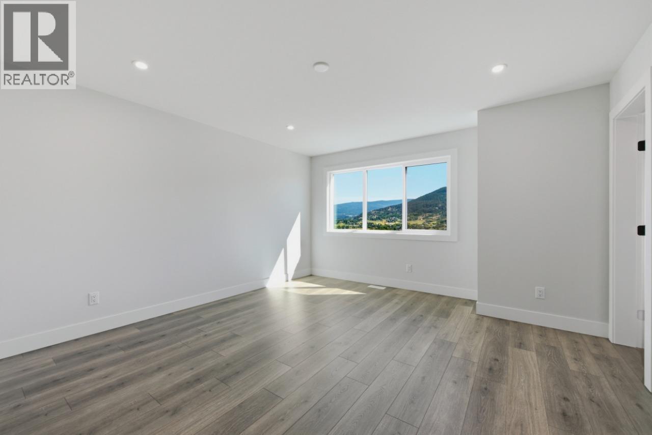 373 Arrowleaf Rise Property Photo 25