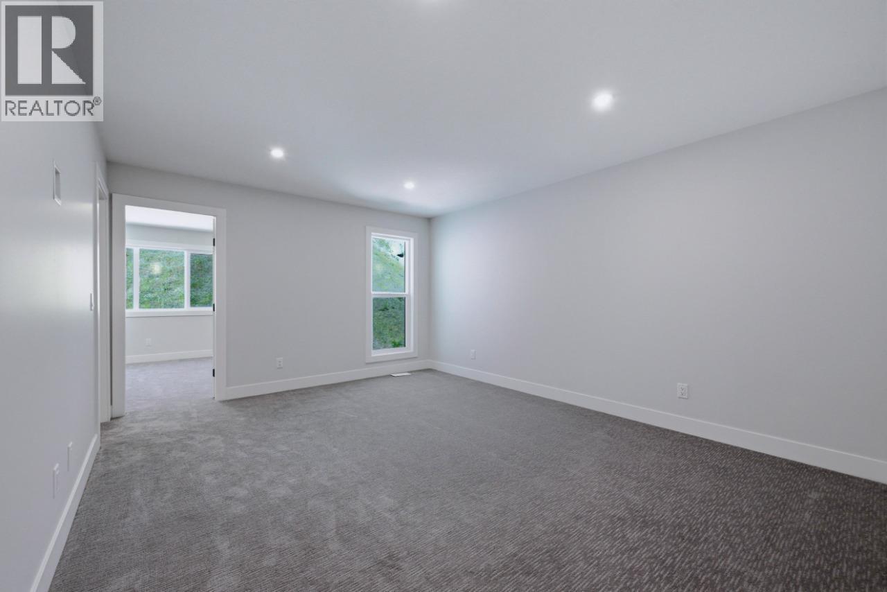 373 Arrowleaf Rise Property Photo 31