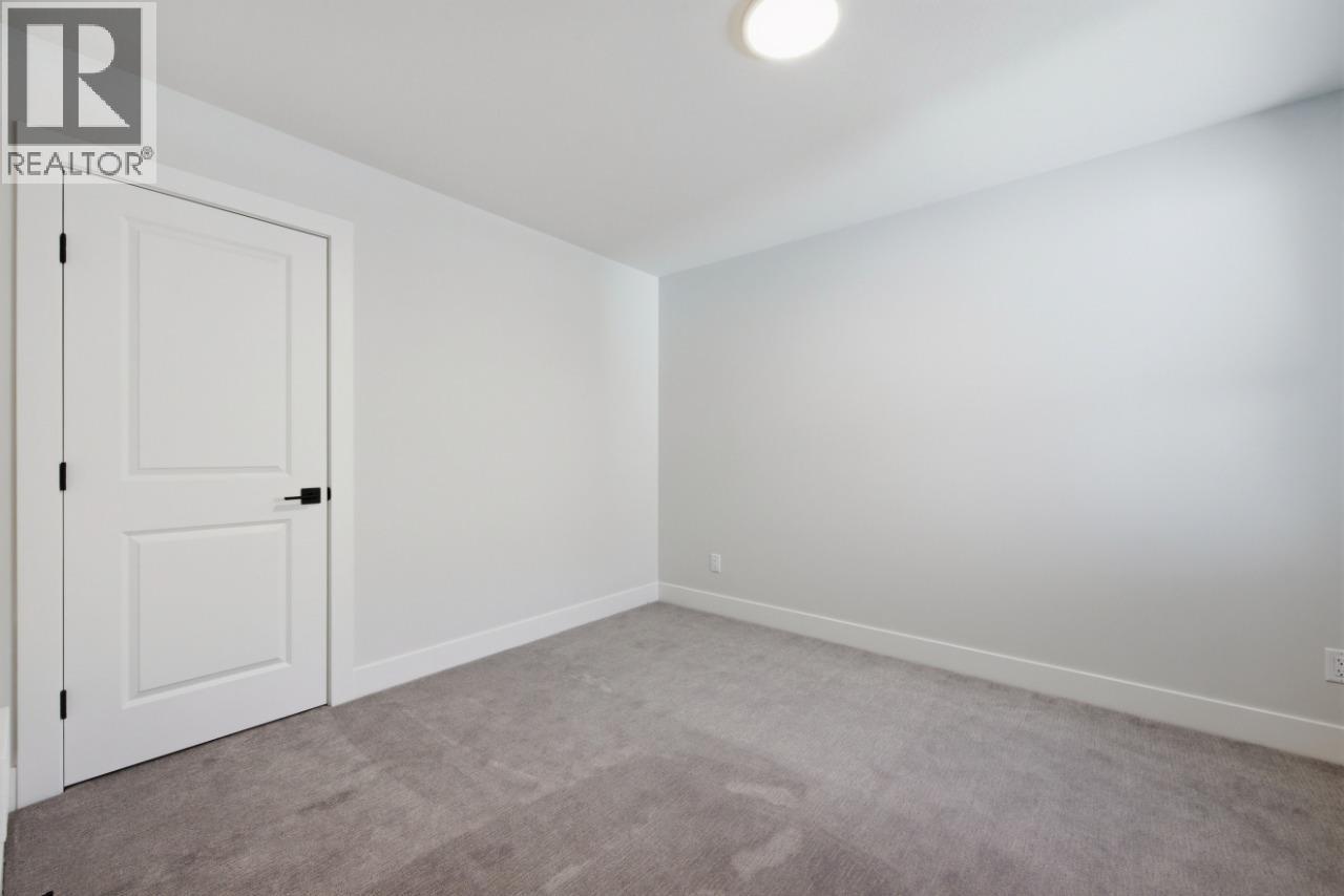 373 Arrowleaf Rise Property Photo 33