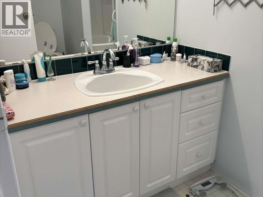 4980 Vernon Street Property Photo 14