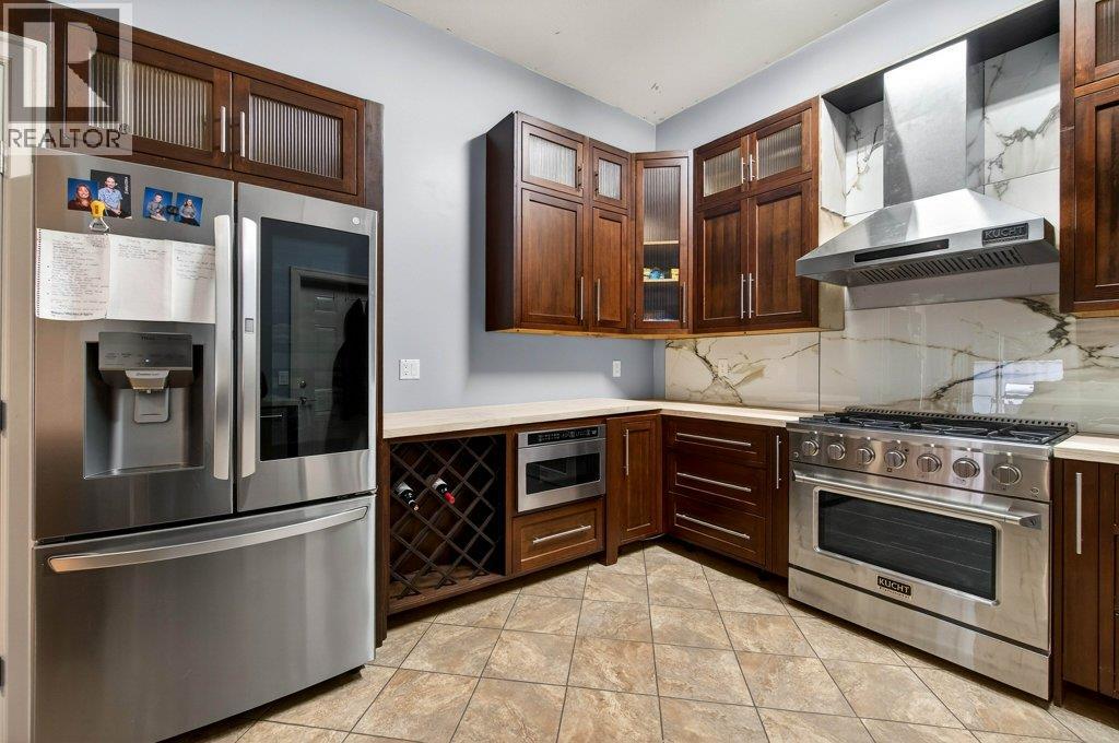 1 Wolfe Street Property Photo 6