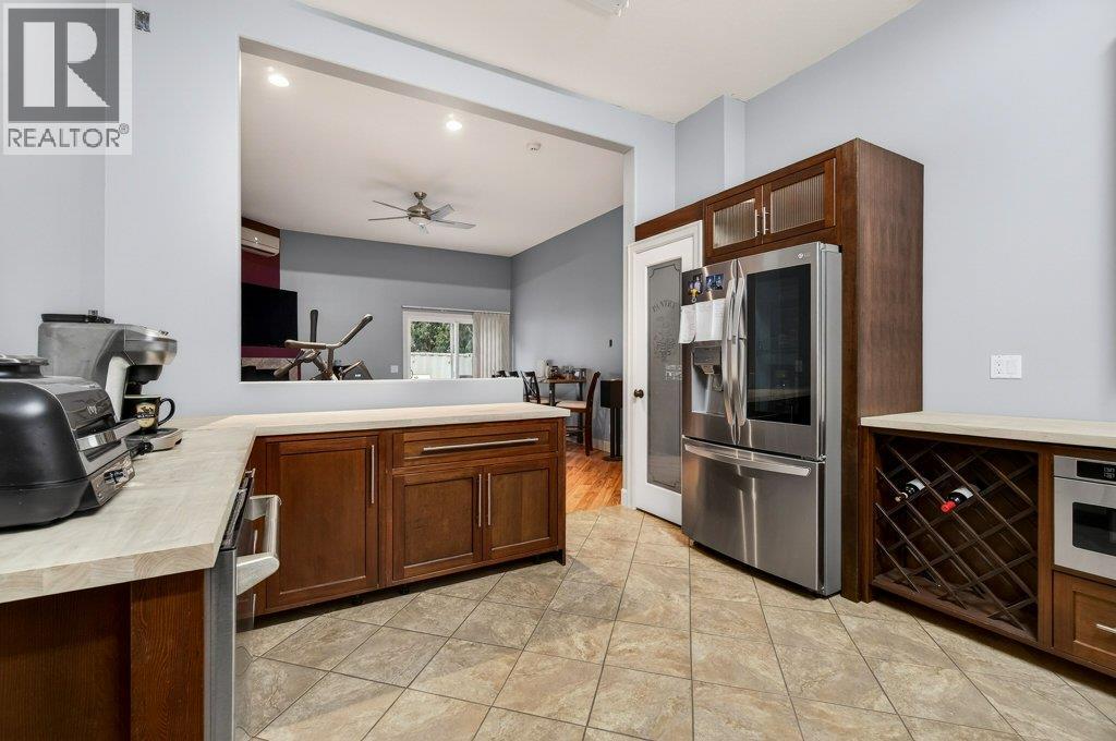 1 Wolfe Street Property Photo 9