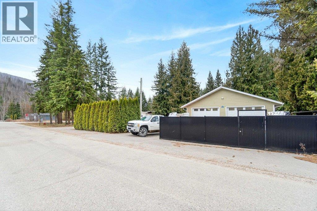 1 Wolfe Street Property Photo 18