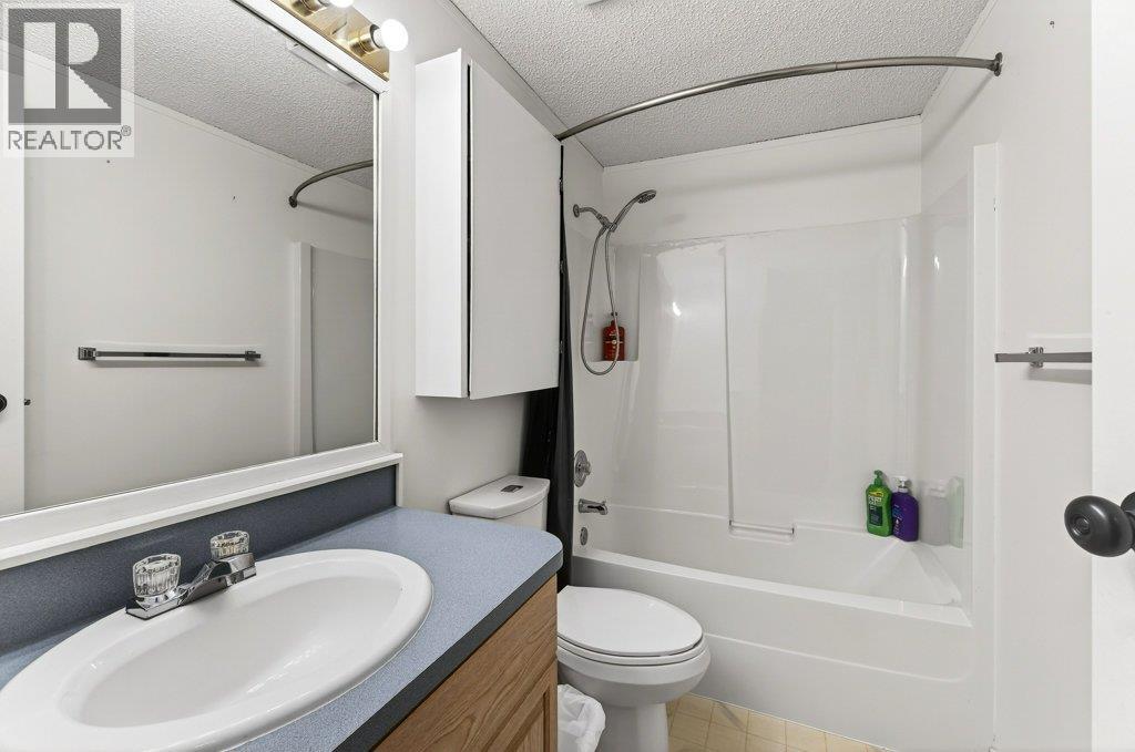 1 Wolfe Street Property Photo 63