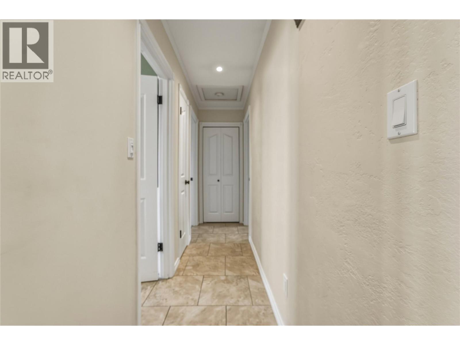 6864 Bryden Road Property Photo 19