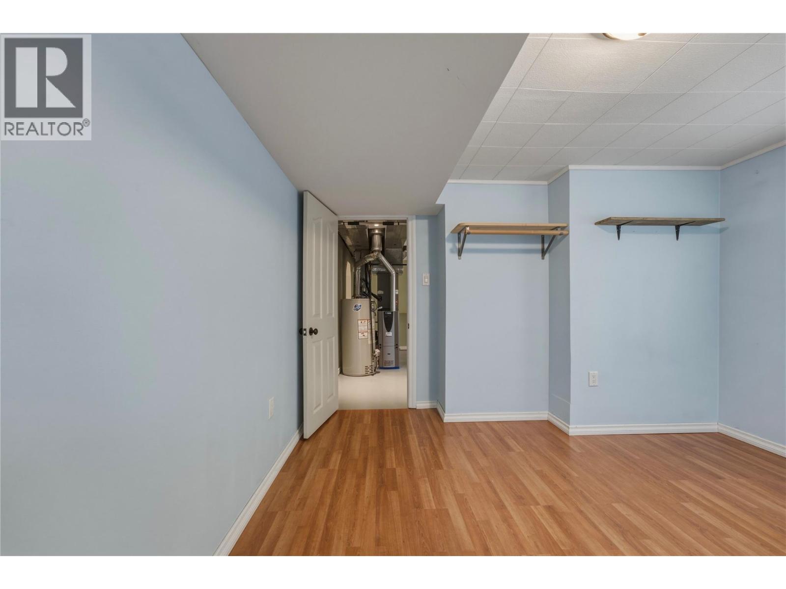 6864 Bryden Road Property Photo 40